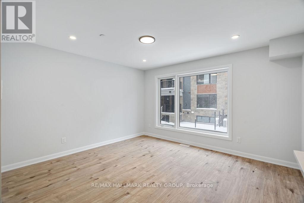 20 - 301 Glenroy Gilbert Drive, Ottawa, Ontario  K2J 7N6 - Photo 15 - X12684996