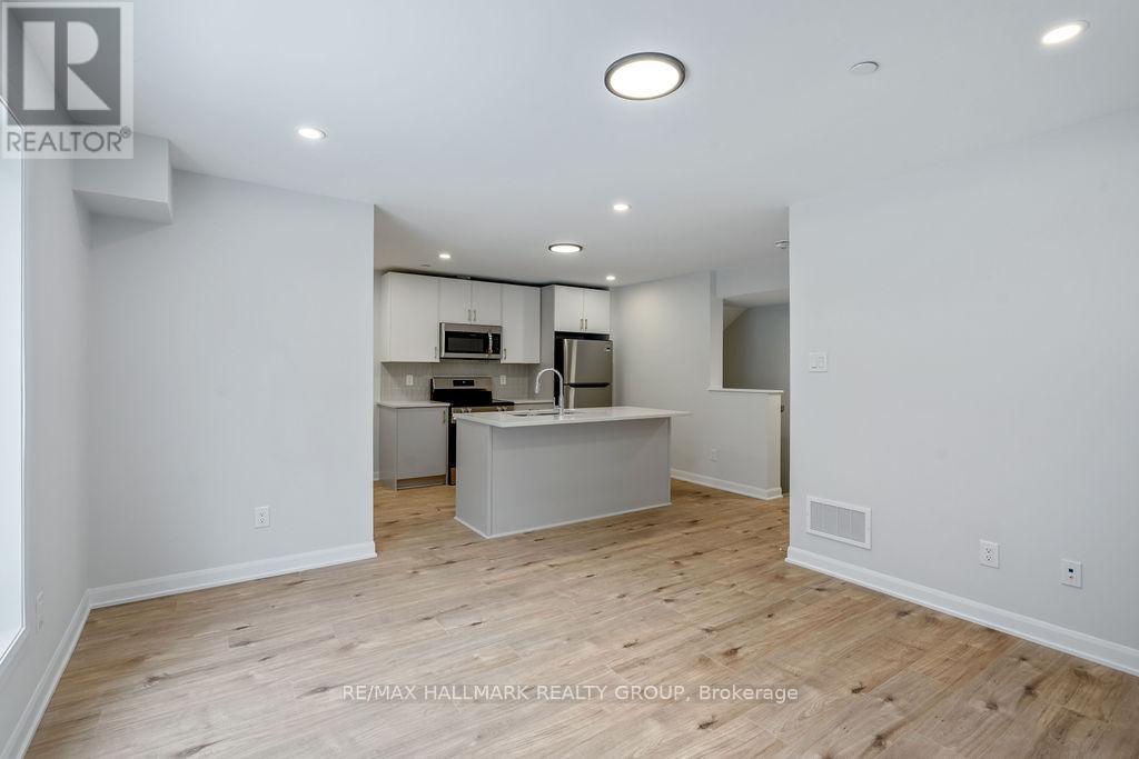 20 - 301 Glenroy Gilbert Drive, Ottawa, Ontario  K2J 7N6 - Photo 16 - X12684996