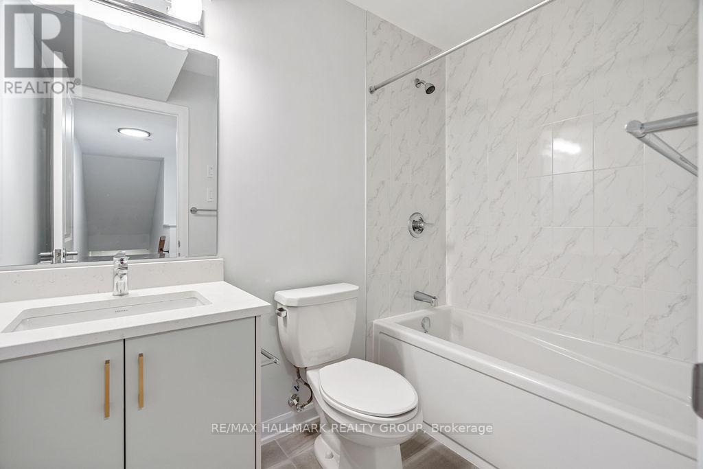 20 - 301 Glenroy Gilbert Drive, Ottawa, Ontario  K2J 7N6 - Photo 18 - X12684996