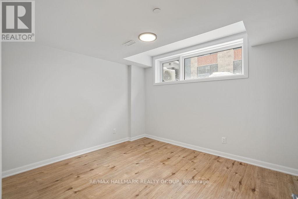 20 - 301 Glenroy Gilbert Drive, Ottawa, Ontario  K2J 7N6 - Photo 21 - X12684996