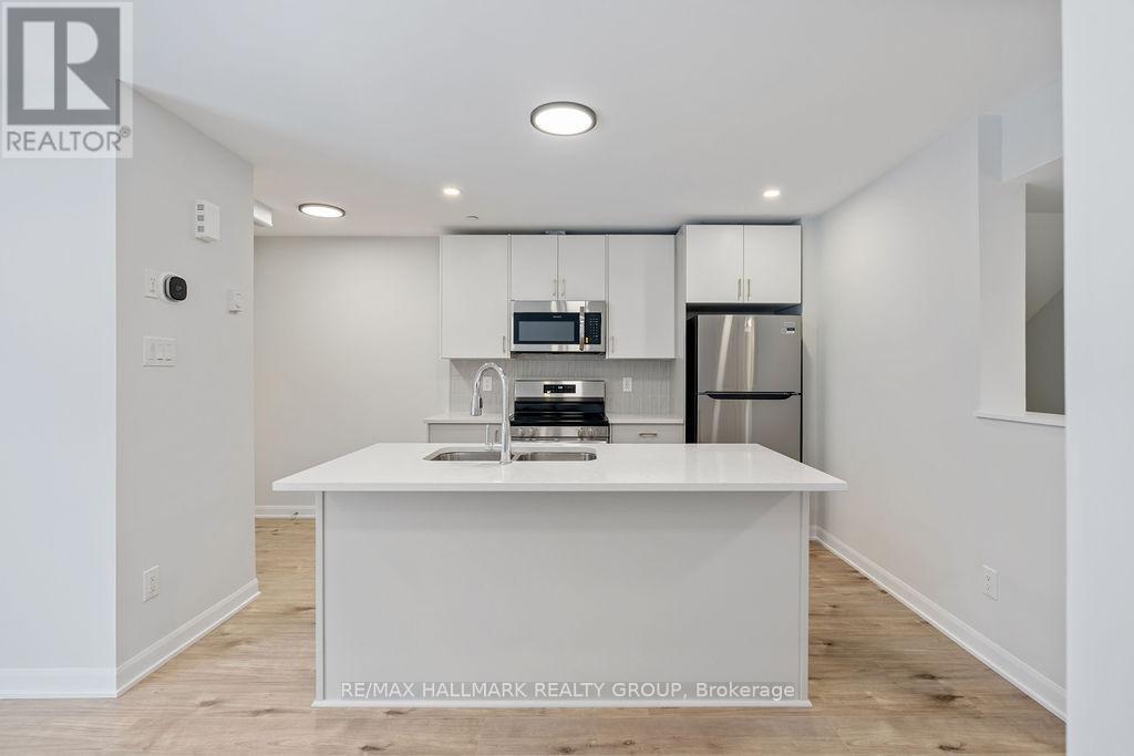 20 - 301 Glenroy Gilbert Drive, Ottawa, Ontario  K2J 7N6 - Photo 9 - X12684996