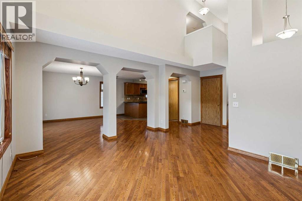 837 Applewood Drive Se, Calgary, Alberta  T2A 7R6 - Photo 6 - A2276289