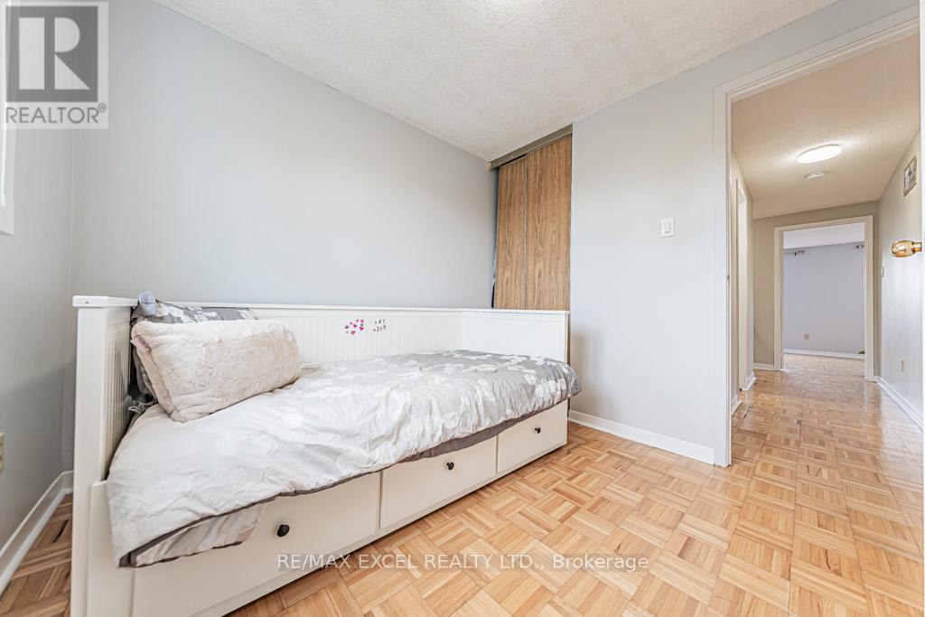 21 Brimstone Crescent, Toronto, Ontario  M1V 3C8 - Photo 26 - E12684966