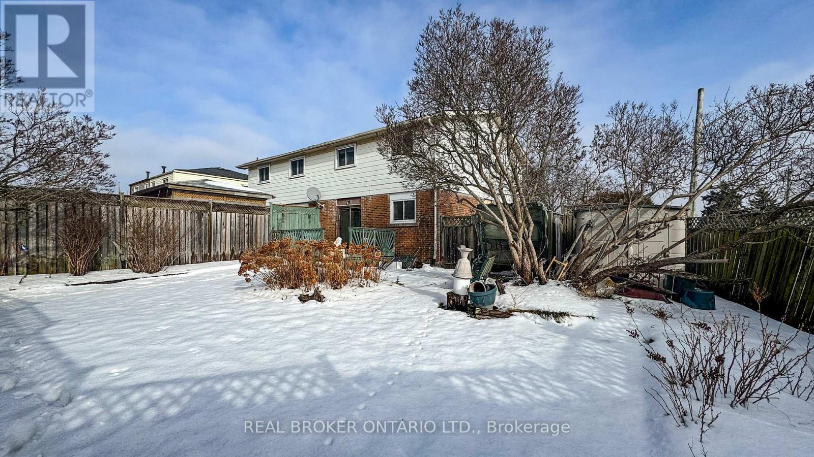 1166 Valley Court, Oshawa, Ontario  L1J 3M5 - Photo 13 - E12684972