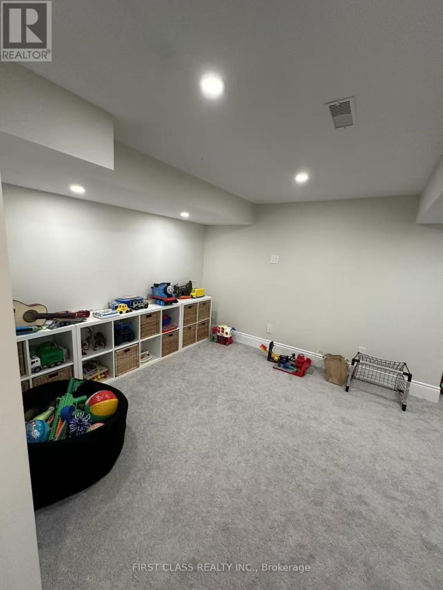 3430 Hayhurst Crescent, Oakville, Ontario  L6L 6W9 - Photo 20 - W12684984