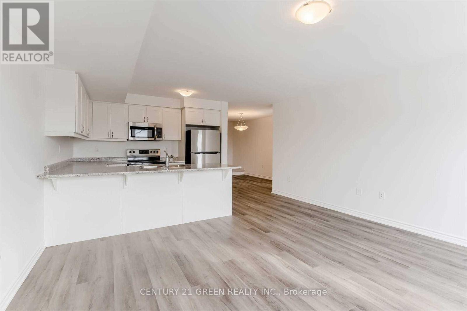 1263 Walnut Landing, Milton, Ontario  L9E 1S4 - Photo 10 - W12684988