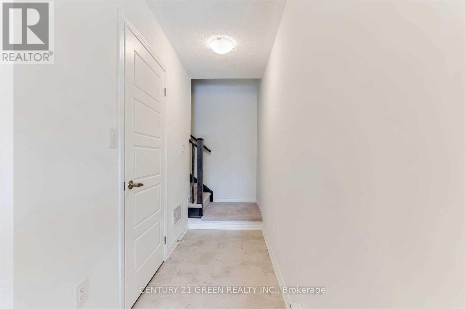 1263 Walnut Landing, Milton, Ontario  L9E 1S4 - Photo 6 - W12684988