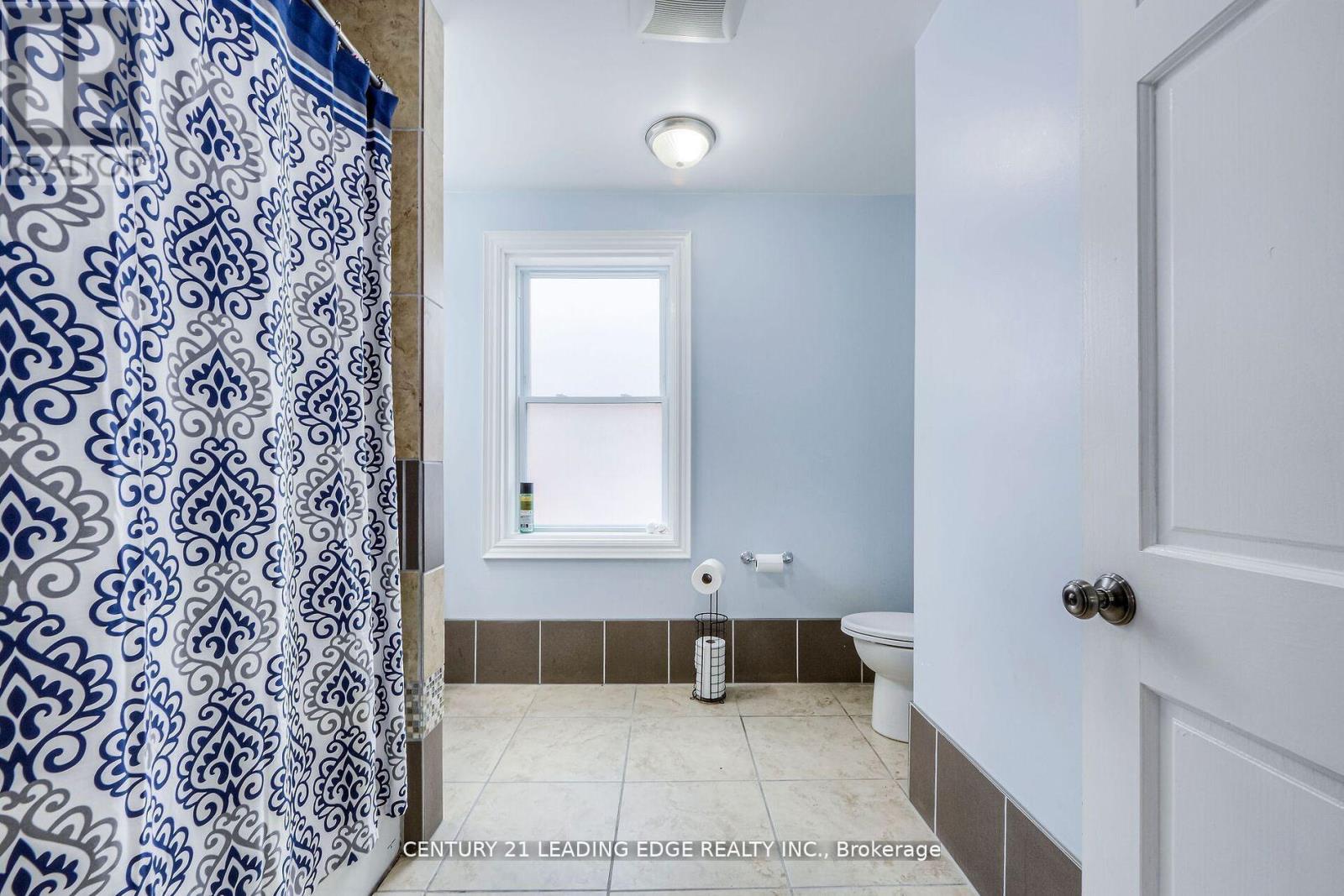 214 Aylmer Street, Peterborough, Ontario  K9J 3K4 - Photo 16 - X12684970