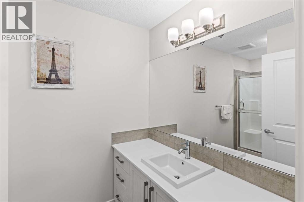 492 Chinook Gate Square Sw, Airdrie, Alberta  T4B 4W1 - Photo 24 - A2272245