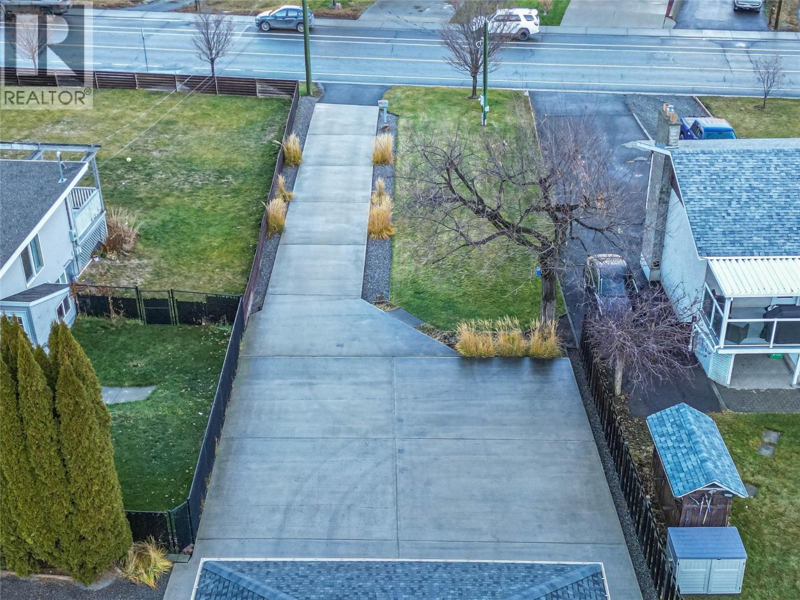 2535 Valleyview Drive, Kamloops, British Columbia  V2E 2M3 - Photo 54 - 10371989