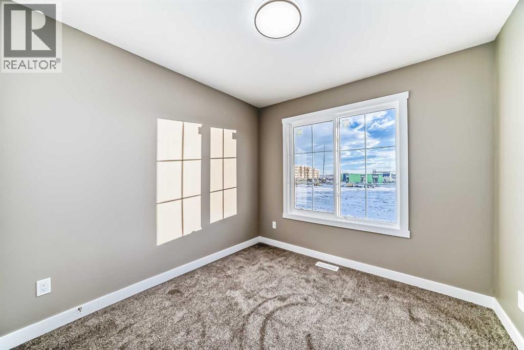 136 Belvedere Park Se, Calgary, Alberta  T2A 8A1 - Photo 18 - A2277555