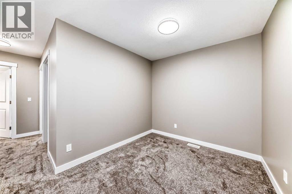 136 Belvedere Park Se, Calgary, Alberta  T2A 8A1 - Photo 23 - A2277555