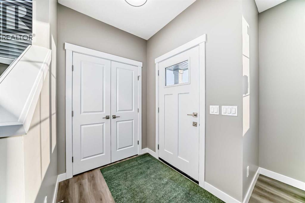 136 Belvedere Park Se, Calgary, Alberta  T2A 8A1 - Photo 7 - A2277555