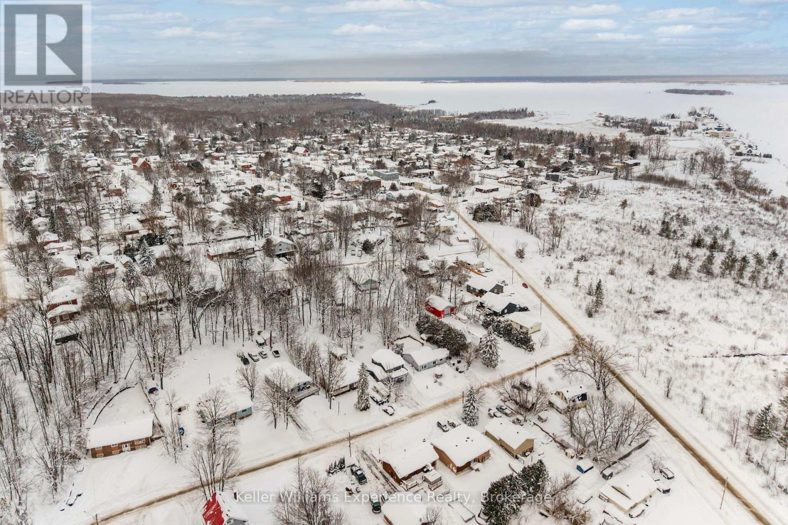 452 Broderick Street, Tay, Ontario  L0K 1R0 - Photo 2 - S12485928