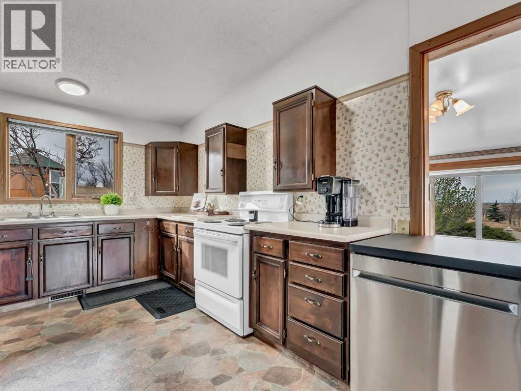 11311 Range Road 40, Rural Cypress County, Alberta  T0J 1V0 - Photo 13 - A2278188