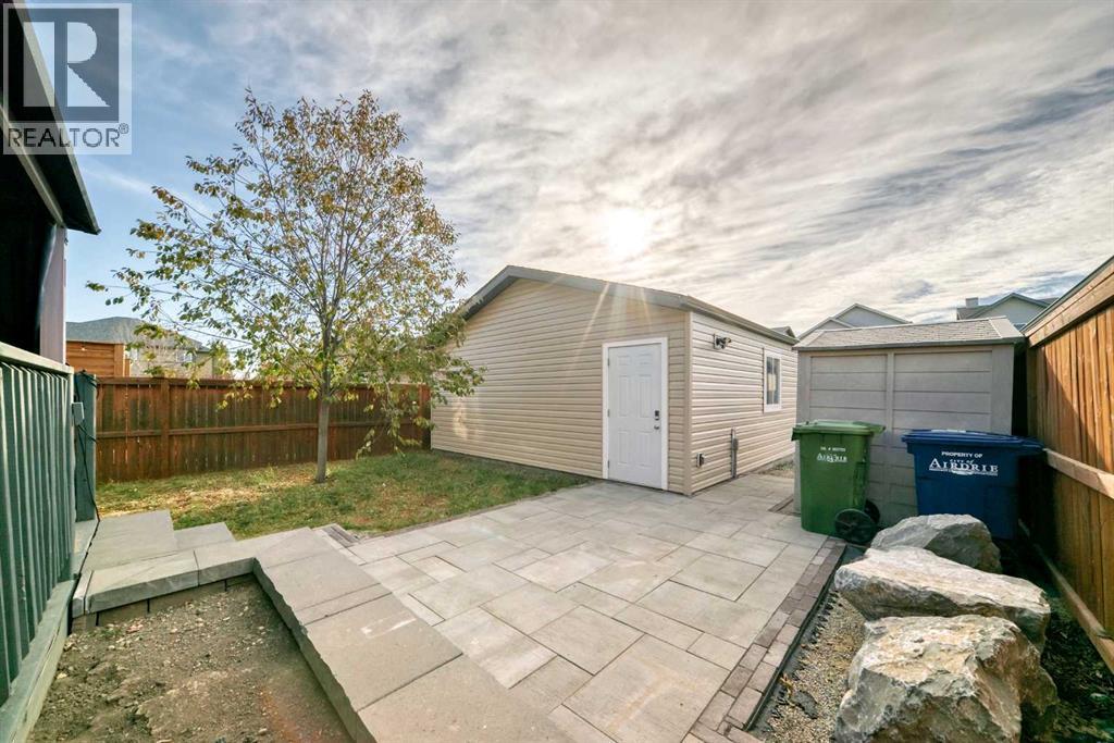 1809 Baywater Gardens Sw, Airdrie, Alberta  T4B 0B1 - Photo 41 - A2276495