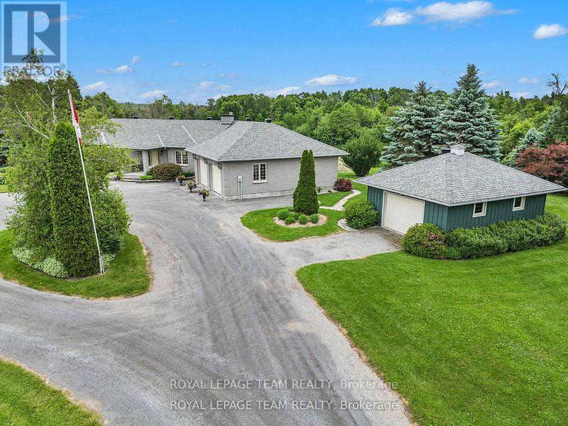 2124 Cty Rd 18 Road S, North Grenville, Ontario  K0G 1J0 - Photo 2 - X12685020