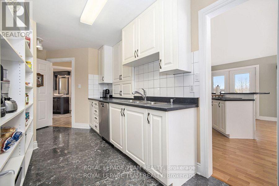 2124 Cty Rd 18 Road S, North Grenville, Ontario  K0G 1J0 - Photo 20 - X12685020