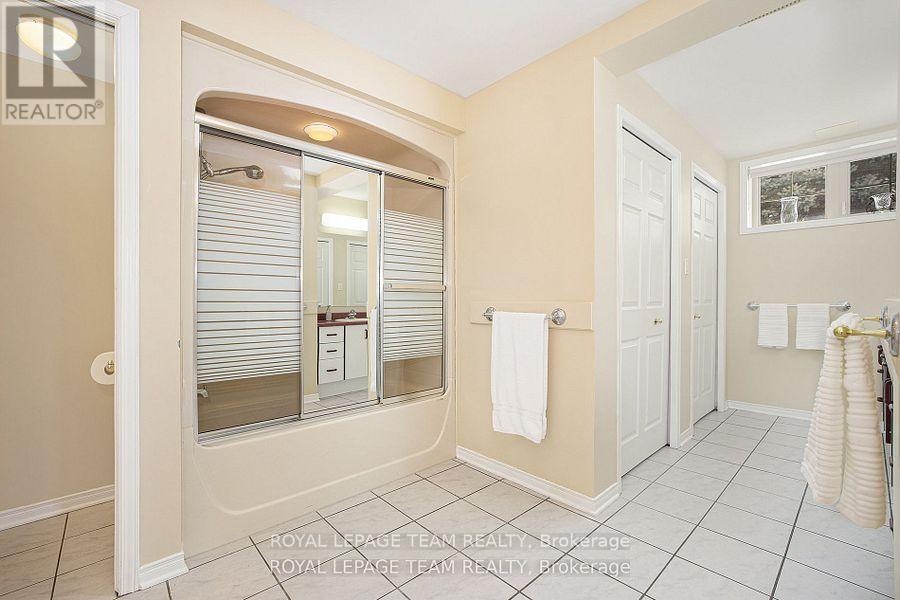 2124 Cty Rd 18 Road S, North Grenville, Ontario  K0G 1J0 - Photo 38 - X12685020