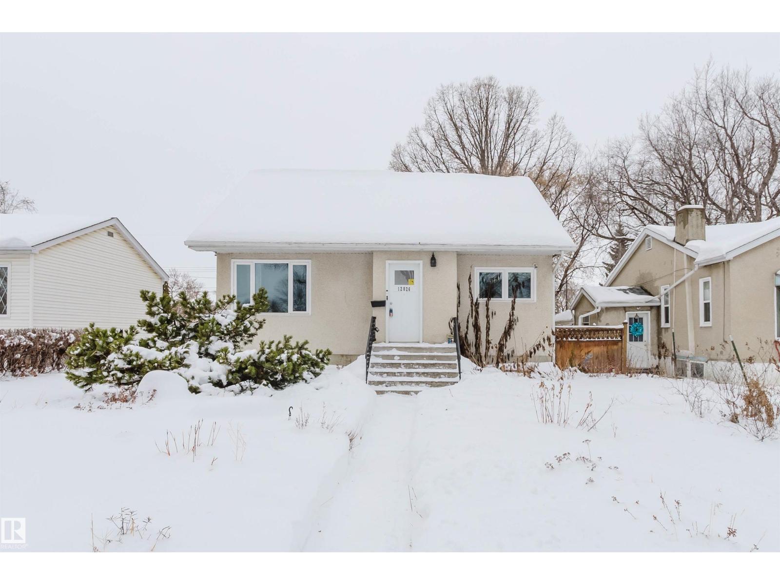 12026 104 ST NW, edmonton, Alberta