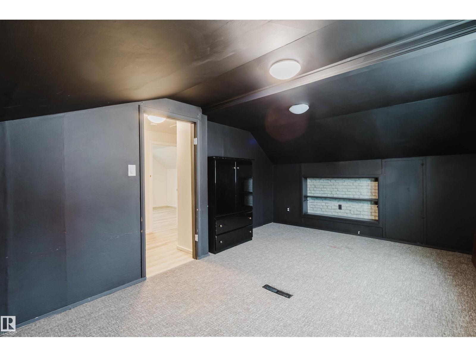 12026 104 St Nw, Edmonton, Alberta  T5G 2L4 - Photo 24 - E4468849