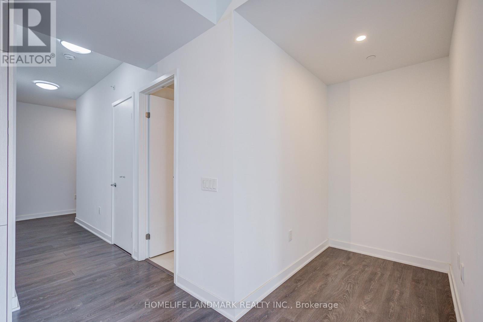 1902 - 125 Blue Jays Way, Toronto, Ontario  M5V 0N5 - Photo 14 - C12685016