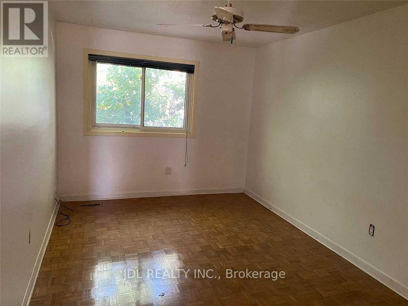 58 Redheugh Crescent, Toronto, Ontario  M1W 3C3 - Photo 9 - E12685004