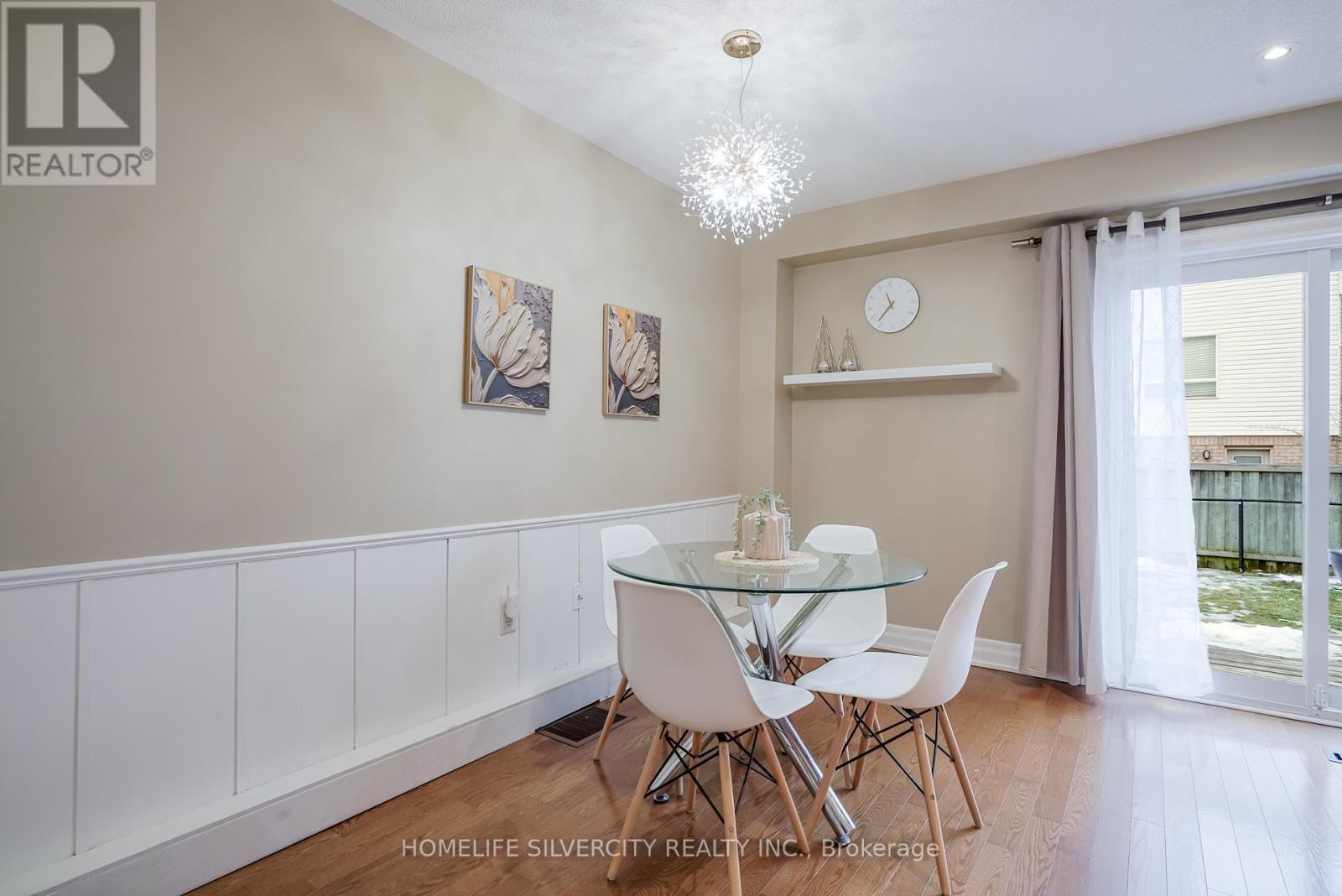 376 Sparrow Circle, Pickering, Ontario  L1V 7E6 - Photo 17 - E12685006