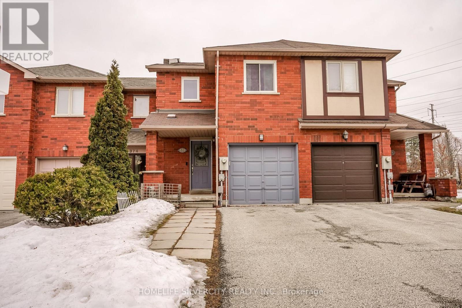 376 Sparrow Circle, Pickering, Ontario  L1V 7E6 - Photo 2 - E12685006