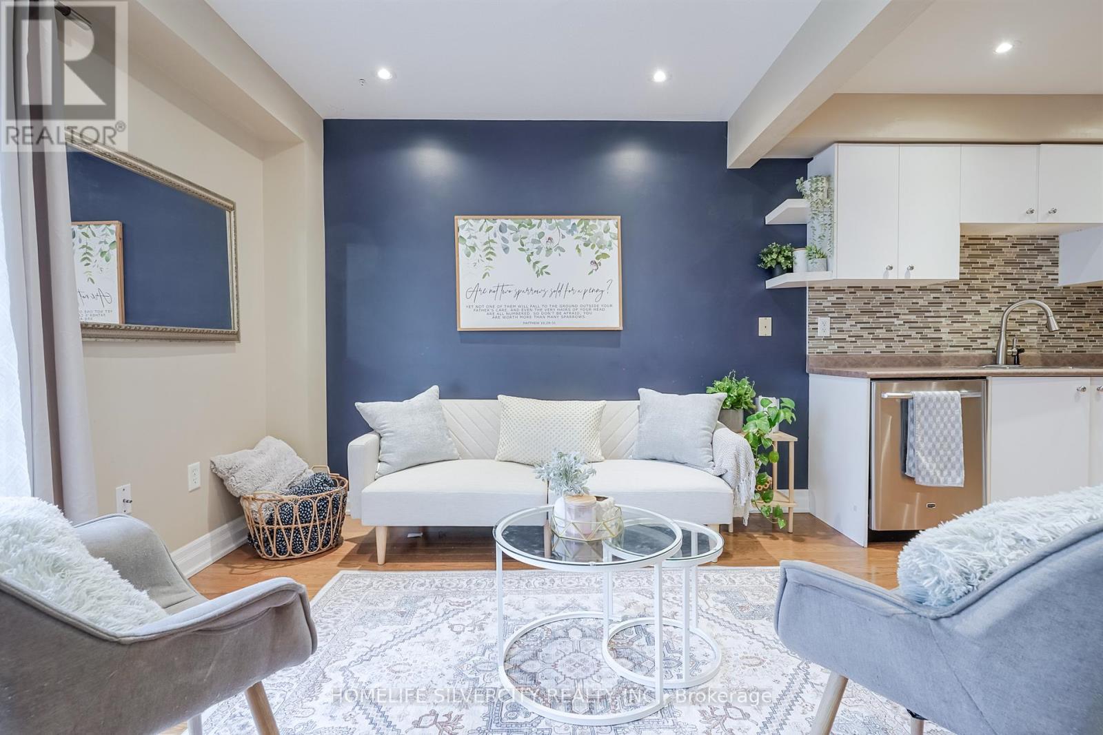 376 Sparrow Circle, Pickering, Ontario  L1V 7E6 - Photo 9 - E12685006