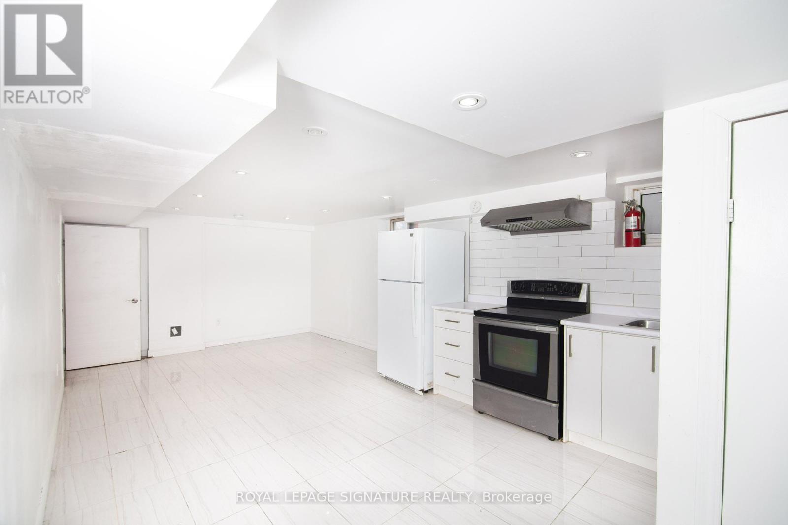 Bsmt - 116 Earlton Road, Toronto, Ontario  M1T 2R6 - Photo 10 - E12685012