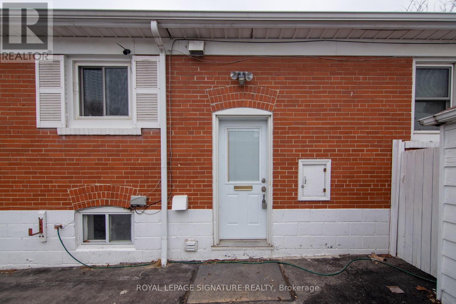 Bsmt - 116 Earlton Road, Toronto, Ontario  M1T 2R6 - Photo 3 - E12685012