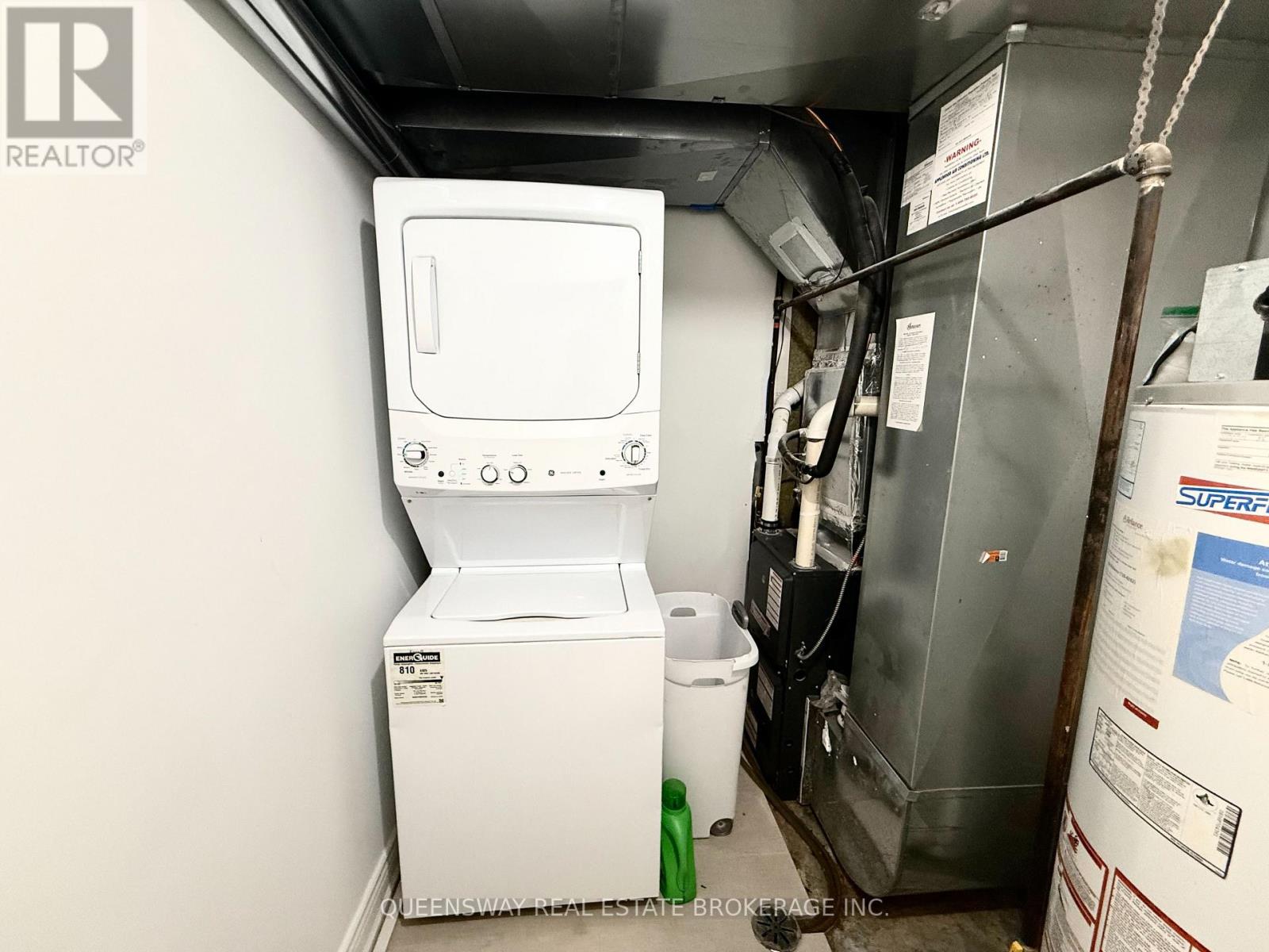 35 Oakmoor Lane N, Markham, Ontario  L6B 0P1 - Photo 7 - N12685014