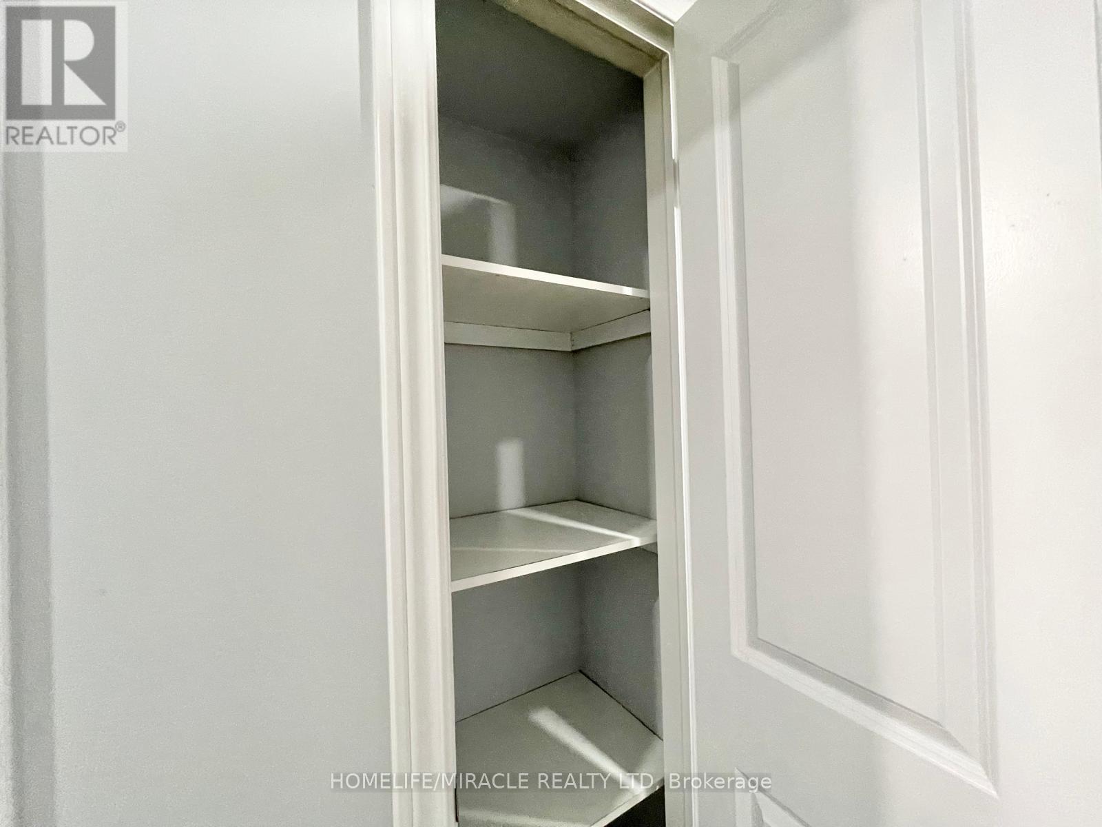 B - 98 Dallan Drive, Guelph, Ontario  N1L 0N3 - Photo 10 - X12685010