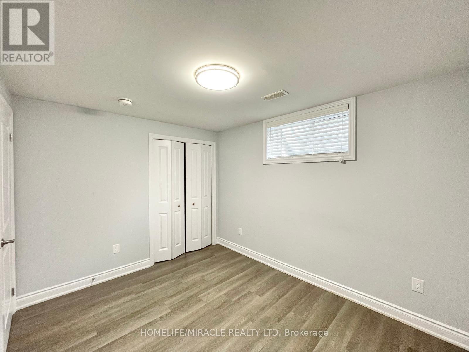 B - 98 Dallan Drive, Guelph, Ontario  N1L 0N3 - Photo 13 - X12685010