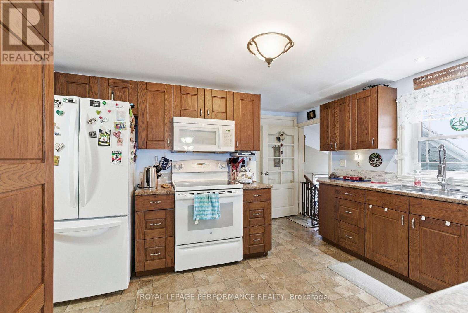 6149 Poirier Avenue, South Glengarry, Ontario  K0C 2J0 - Photo 5 - X12685064