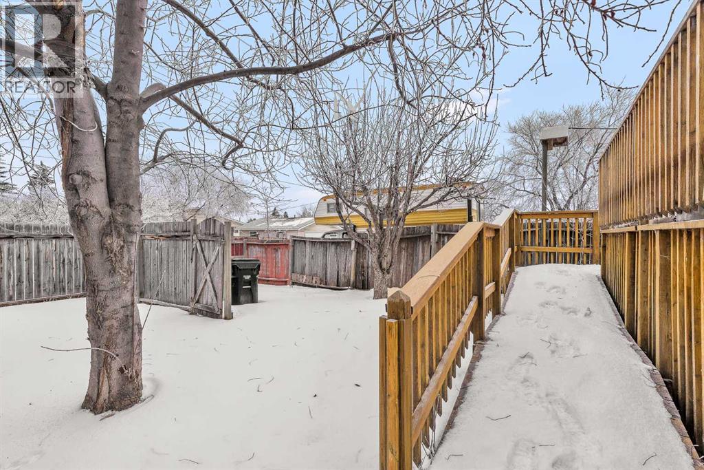 111 Dovertree Place Se, Calgary, Alberta  t2b 2k3 - Photo 23 - A2277343