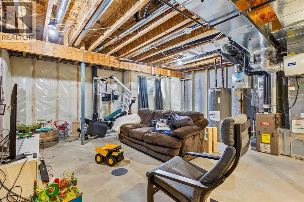 51 Yorkville Boulevard Sw, Calgary, Alberta  T2X 4K2 - Photo 35 - A2278471