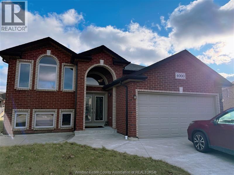 MLS# 26000601: 4000 ZANZIBAR COURT, Windsor, Canada