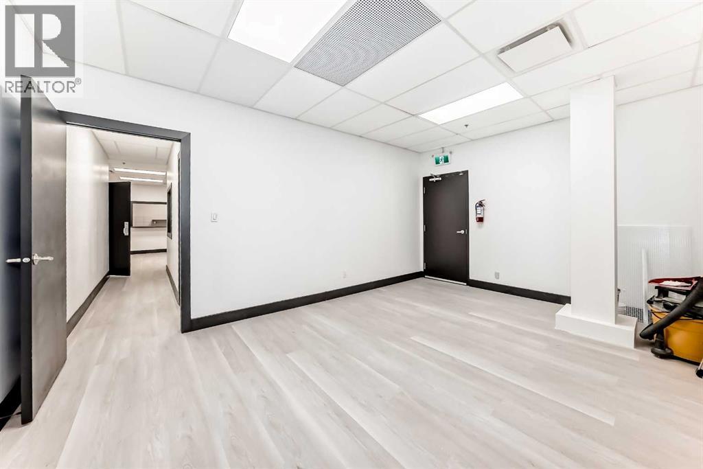 5,9,15, 1015 Centre Street Nw, Calgary, Alberta  T2E 2P8 - Photo 28 - A2277781