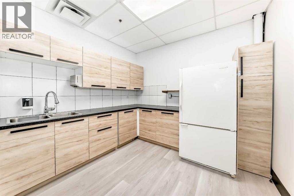 5,9,15, 1015 Centre Street Nw, Calgary, Alberta  T2E 2P8 - Photo 10 - A2277781