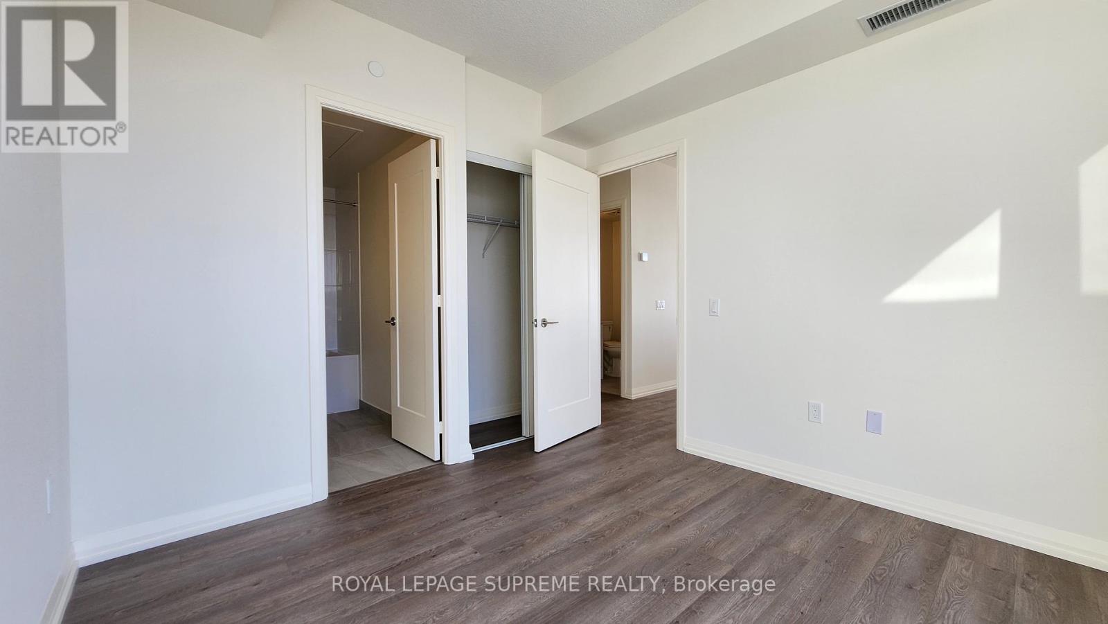 1005 - 27 Korda Gate, Vaughan, Ontario  L4K 0P6 - Photo 17 - N12568626