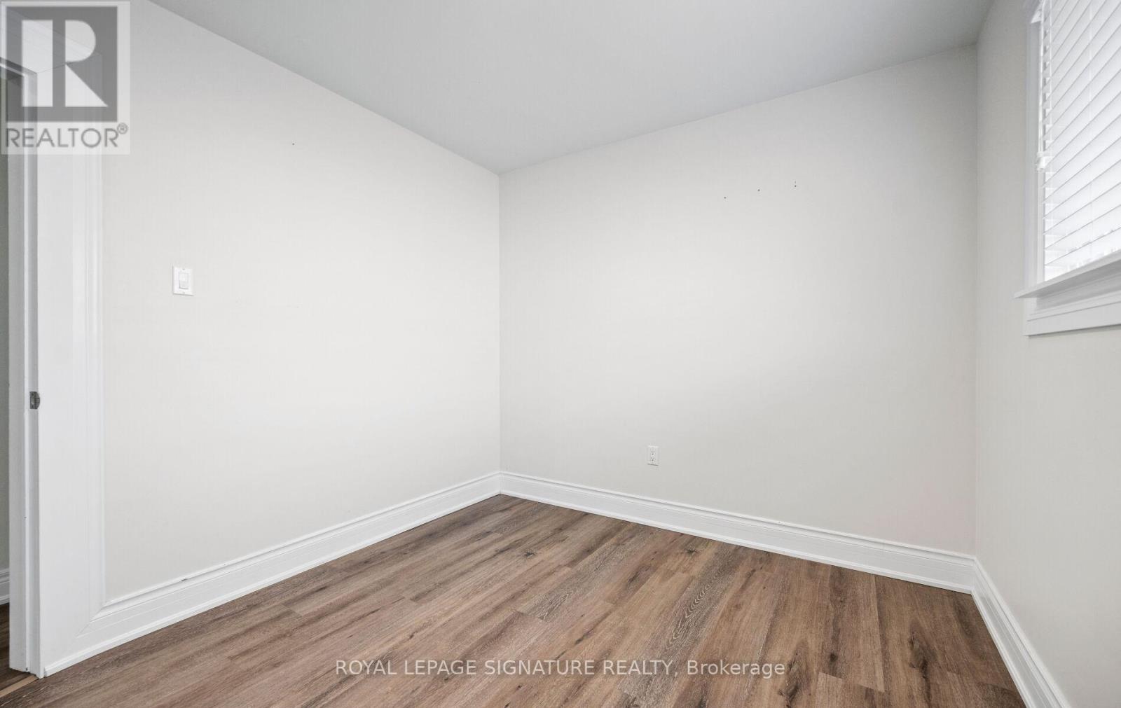 11 Rockwood Avenue, St. Catharines, Ontario  L2P 1E3 - Photo 22 - X12645294