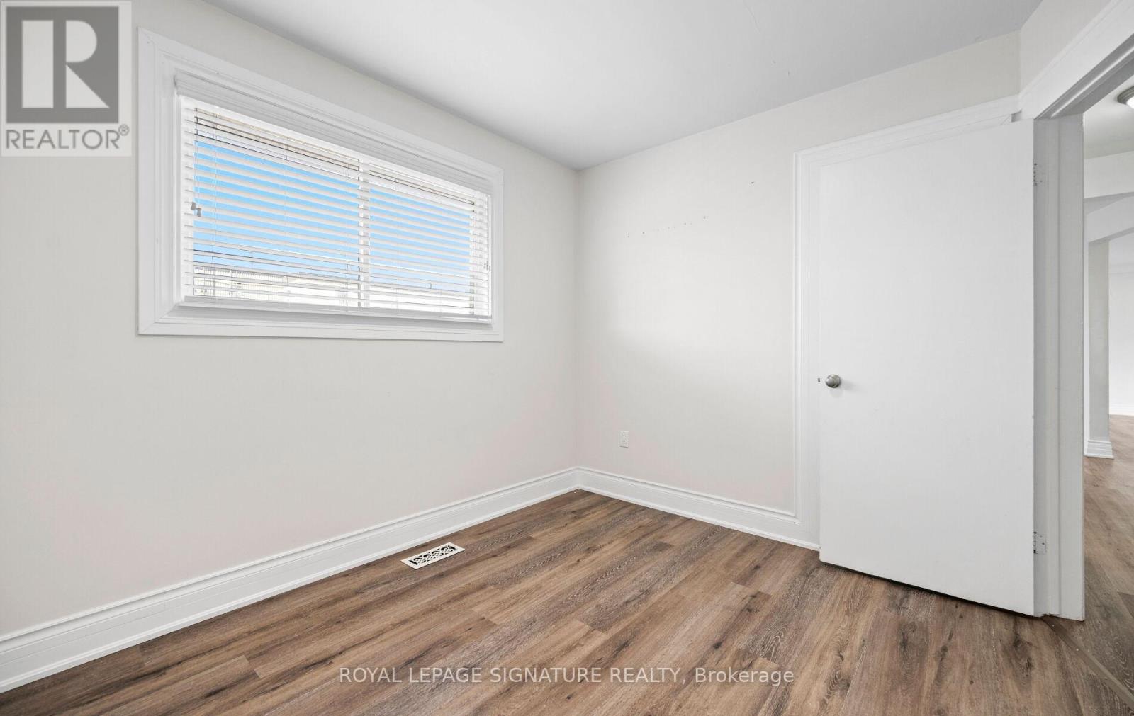 11 Rockwood Avenue, St. Catharines, Ontario  L2P 1E3 - Photo 24 - X12645294