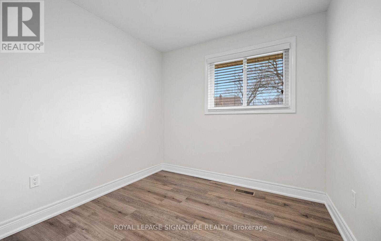 11 Rockwood Avenue, St. Catharines, Ontario  L2P 1E3 - Photo 25 - X12645294