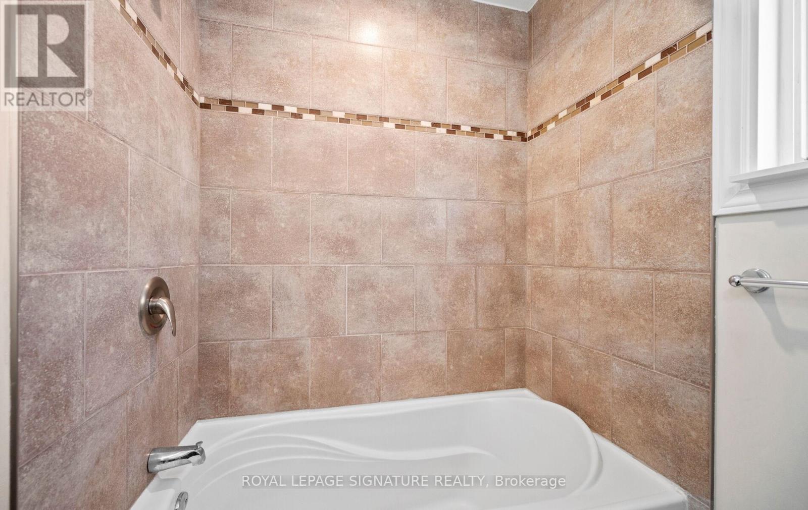 11 Rockwood Avenue, St. Catharines, Ontario  L2P 1E3 - Photo 30 - X12645294