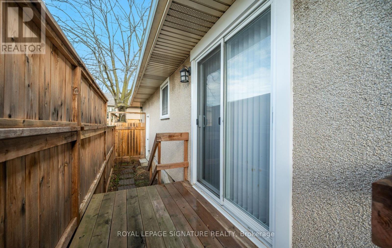 11 Rockwood Avenue, St. Catharines, Ontario  L2P 1E3 - Photo 47 - X12645294