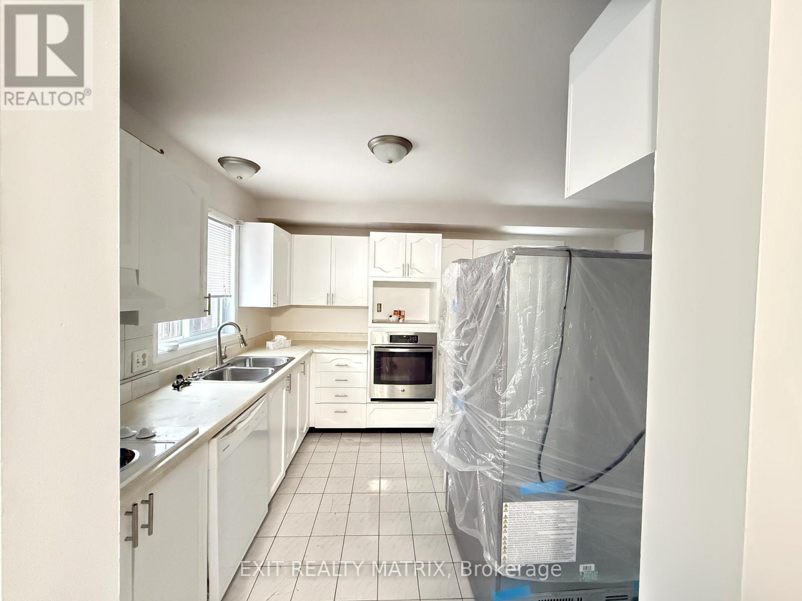 712 Mathieu Way, Ottawa, Ontario  K4A 2S5 - Photo 8 - X12685084