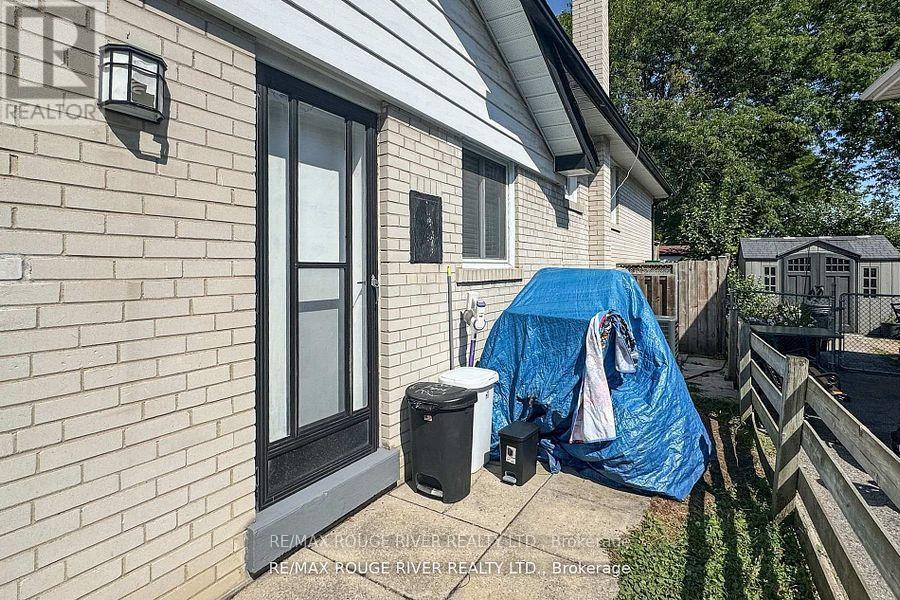 18 Darlingside Drive, Toronto, Ontario  M1E 3N8 - Photo 23 - E12685038
