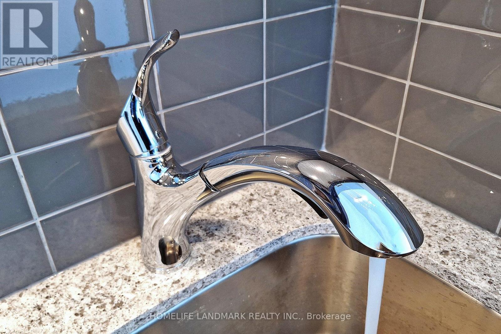 1424 - 8119 Birchmount Road, Markham, Ontario  L6G 0H5 - Photo 11 - N12685044